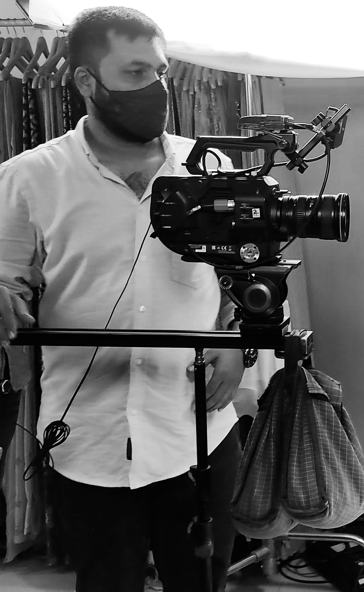 Professional product video shoot in a Delhi studio for an e-commerce brand